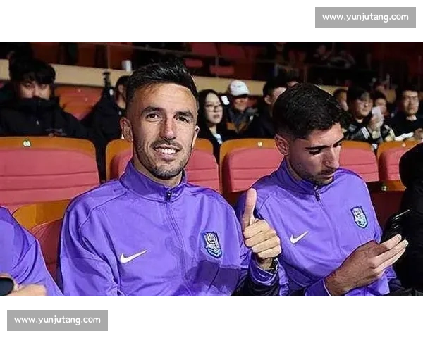 基莱斯:中国球迷的尊重与足球组织性的落差