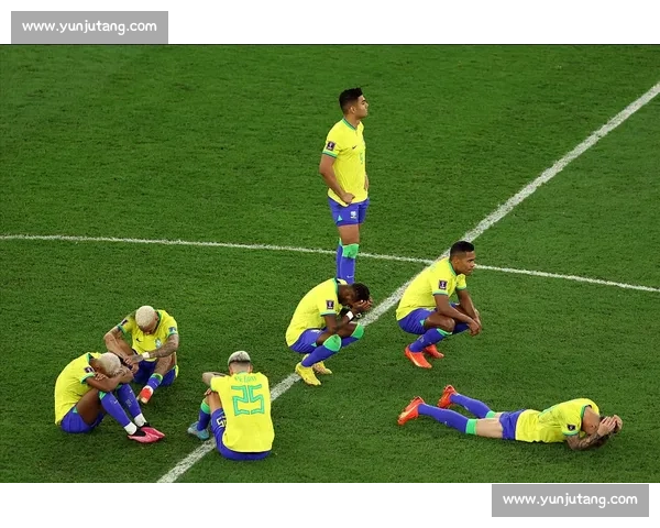 消防员门将吴雨宝:绿茵场扑救与火场逆行的双重守护