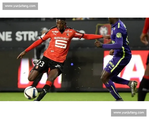 队报：热刺 2600 万镑追逐法甲神射手卡利穆恩多，雷恩谈判在即