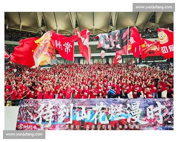 多特蒙德东亚主管携吉祥物艾玛助力常州队，青训合作再谱新篇