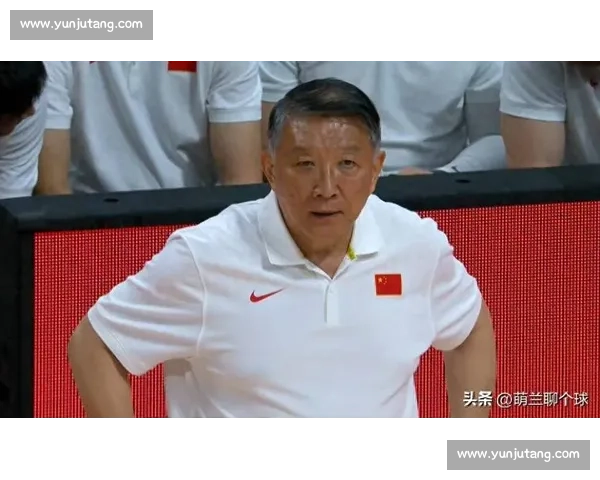 宫鲁鸣训张子宇：传球太低！高举高打战术亟待调整