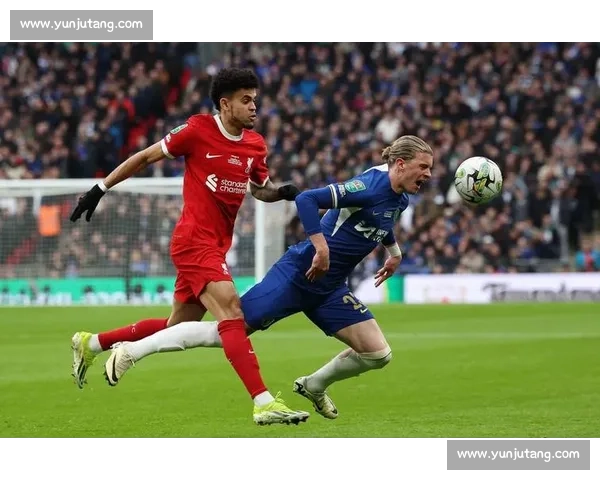 巴萨 6000 万报价迪亚斯,利物浦坚持 8000 万!哥伦比亚飞翼成红蓝锋线关键拼图 巴萨 6000 万报价迪亚斯,利物浦坚持 8000 万!哥伦比亚飞翼成红蓝锋线关键拼图